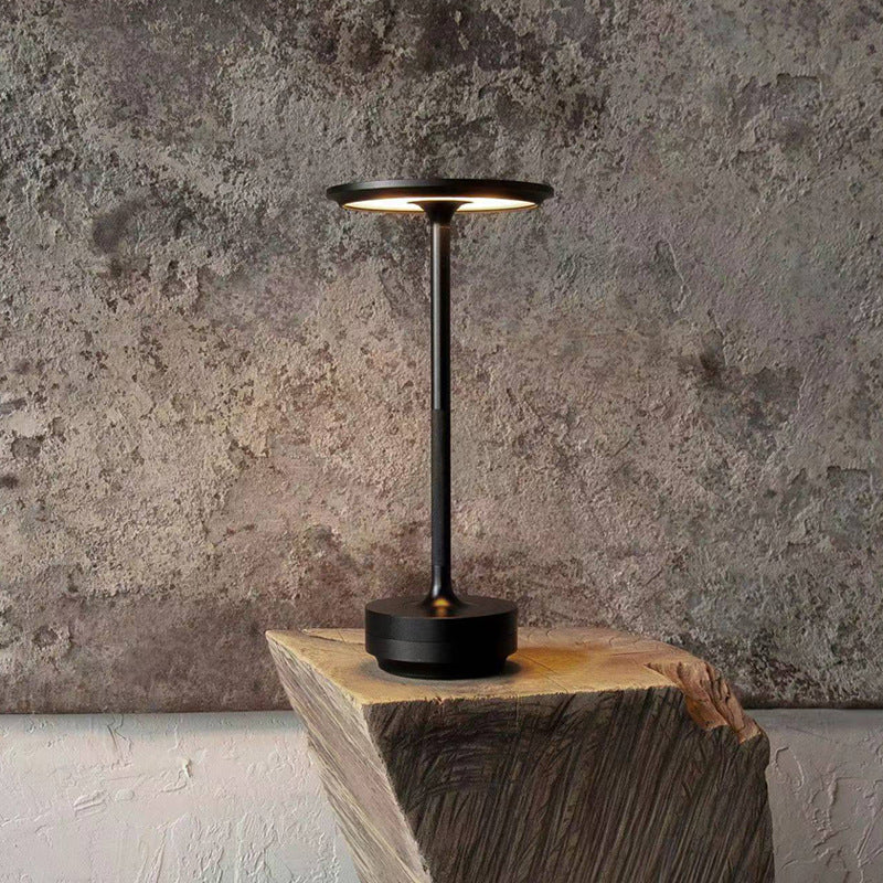 LUMINA™ TABLE LAMP